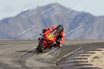 media/Nov-16-2025-Race Pace (Sun) [[8c5fa54630]]/Verified Riders/8-Turn 12 (120pm)/